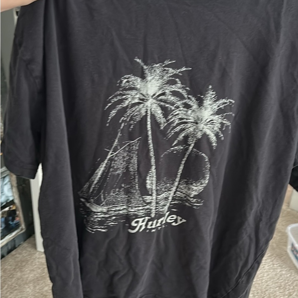 Hurley oversized boyfriend style Black Palm Tree Sailboat Graphic T-Shirt